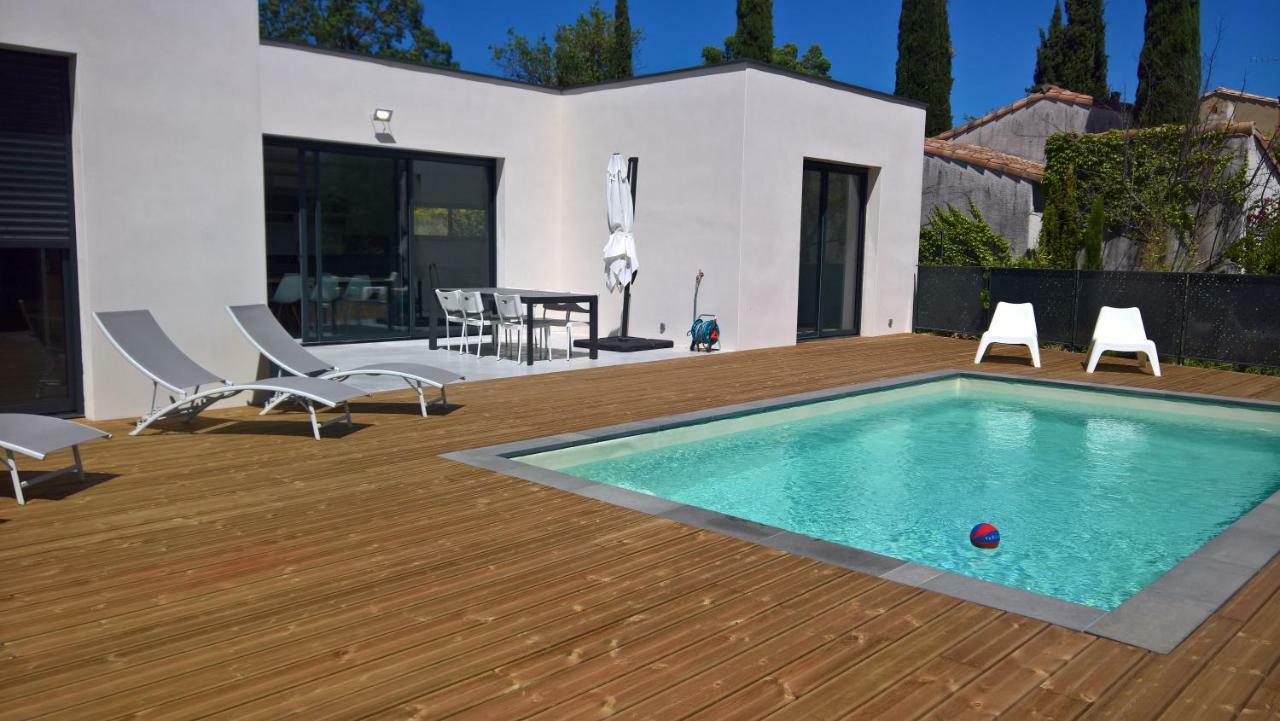 Villa Piscine Sud France Verzeille Exteriér fotografie